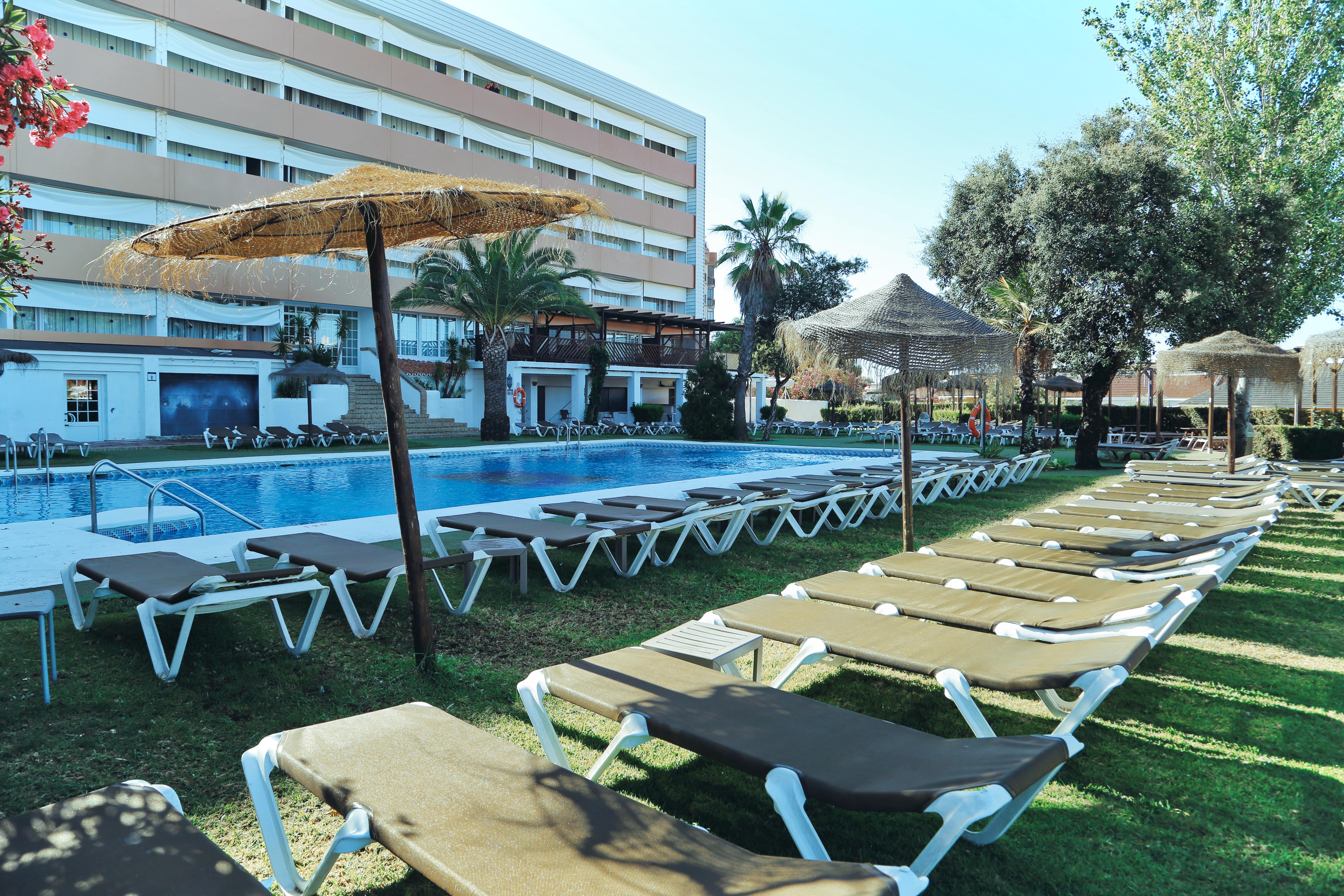 Ohtels Carabela Hotel Matalascanas Exterior photo
