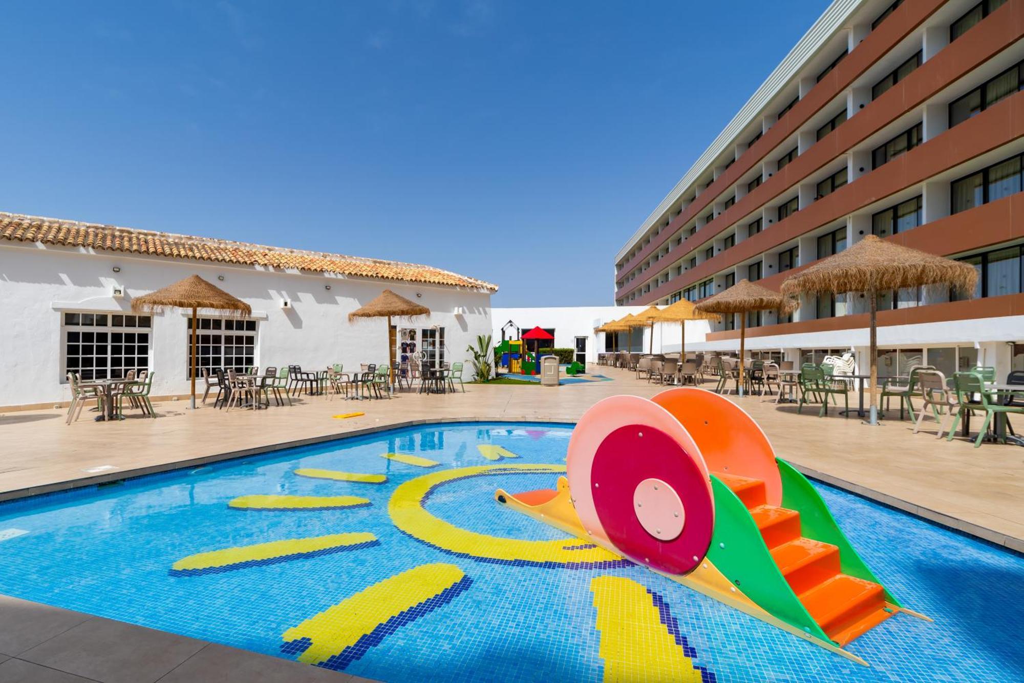 Ohtels Carabela Hotel Matalascanas Exterior photo