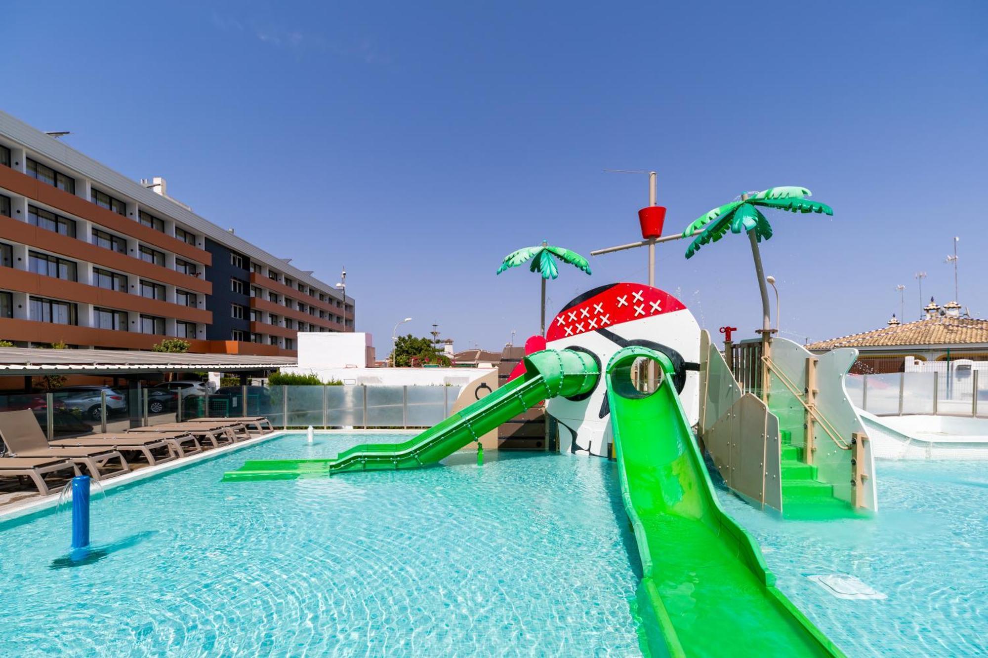 Ohtels Carabela Hotel Matalascanas Exterior photo